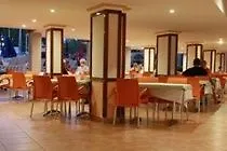 Sunwing East 4* Side